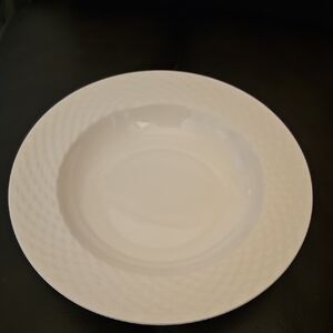 PAGNOSSIN Elegant White Bowl